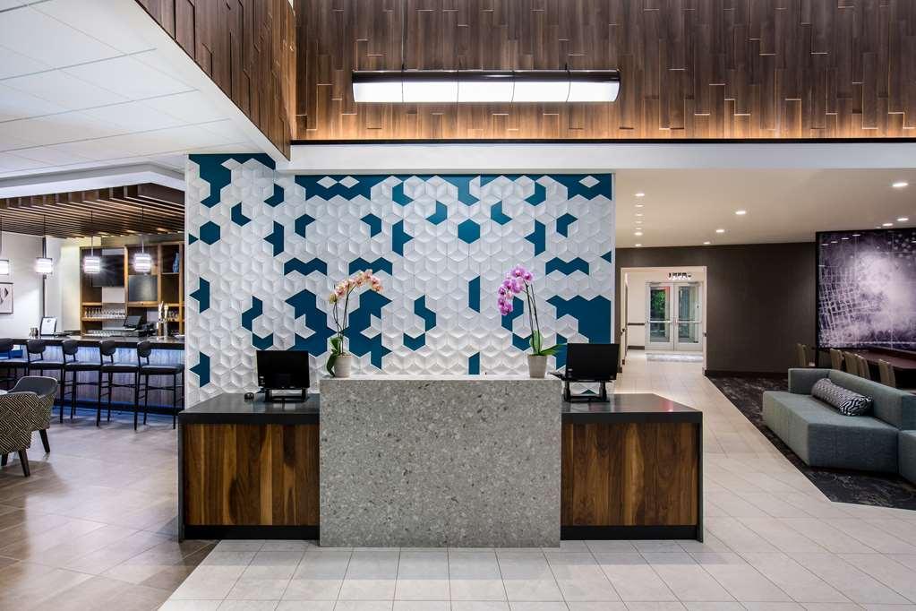 Hyatt Place Delano Interior photo
